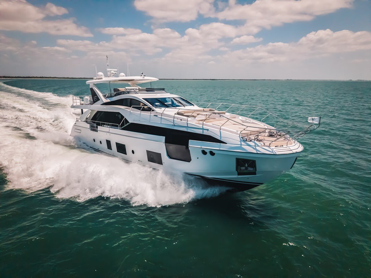 2024-azimut-yachts-87-10-92c32c