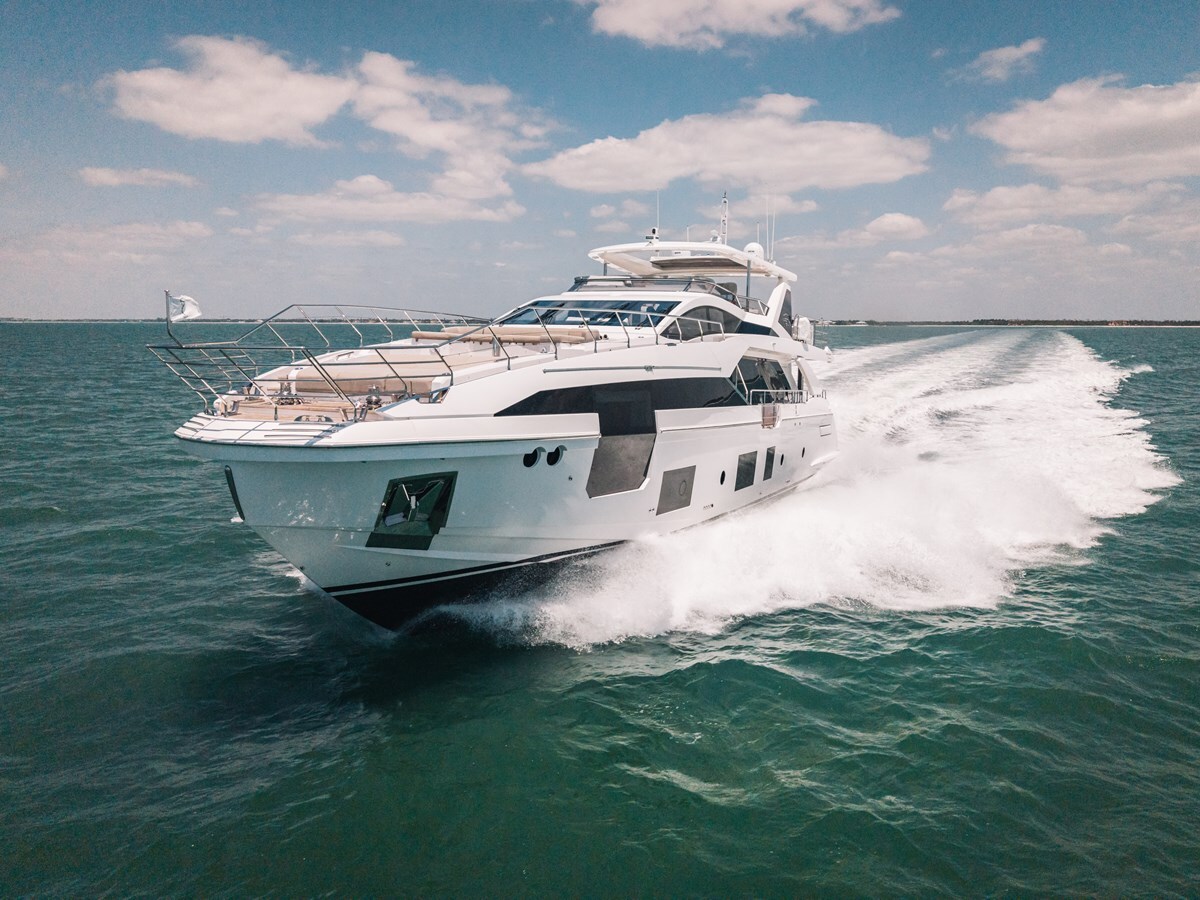 2024-azimut-yachts-87-10-92c32c