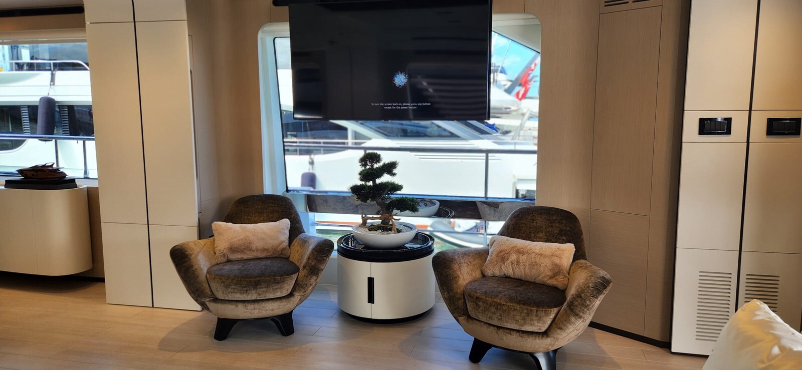 2024-azimut-yachts-87-11-fc7b51