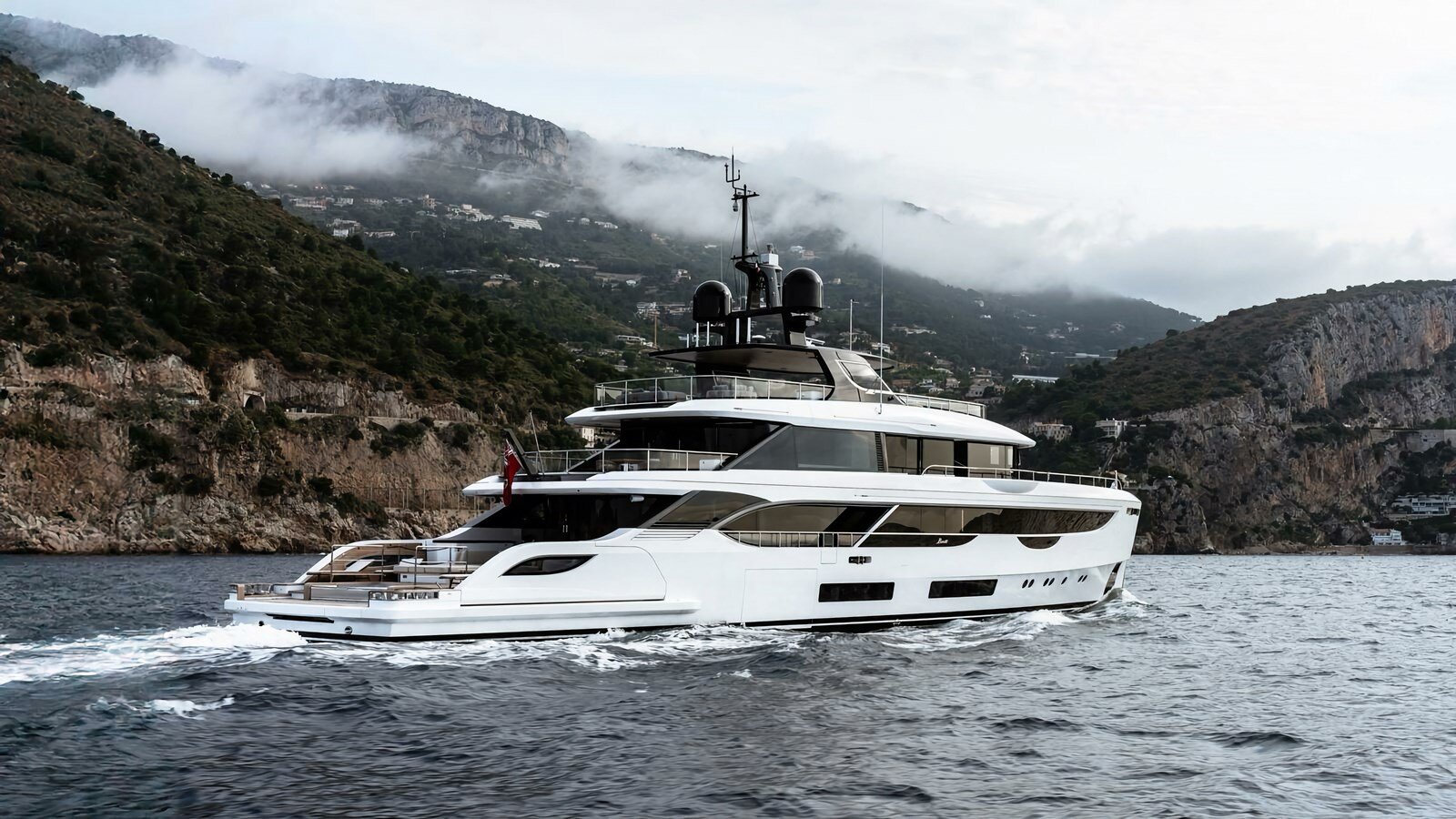 2024-benetti-133-11-4d0220