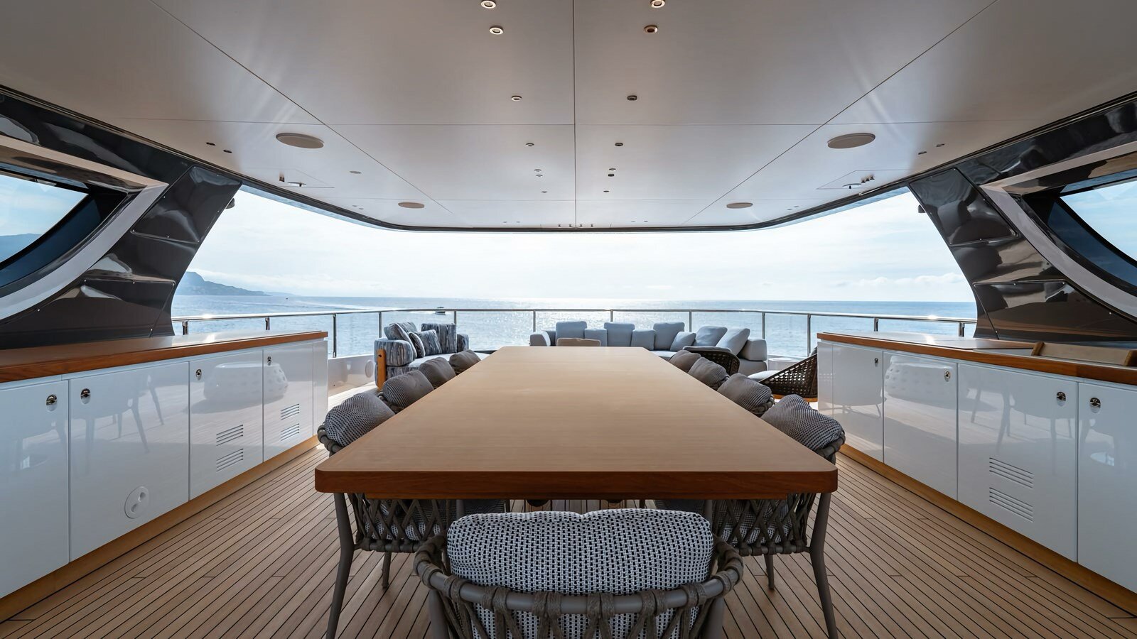 2024-benetti-133-11-4d0220