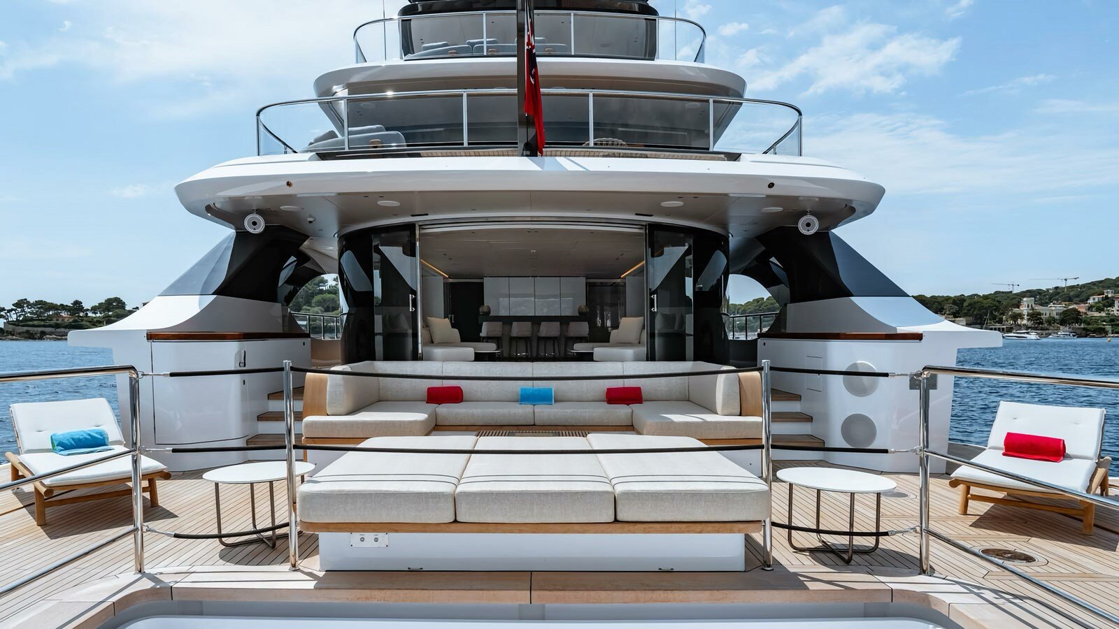 2024-benetti-133-11-4d0220