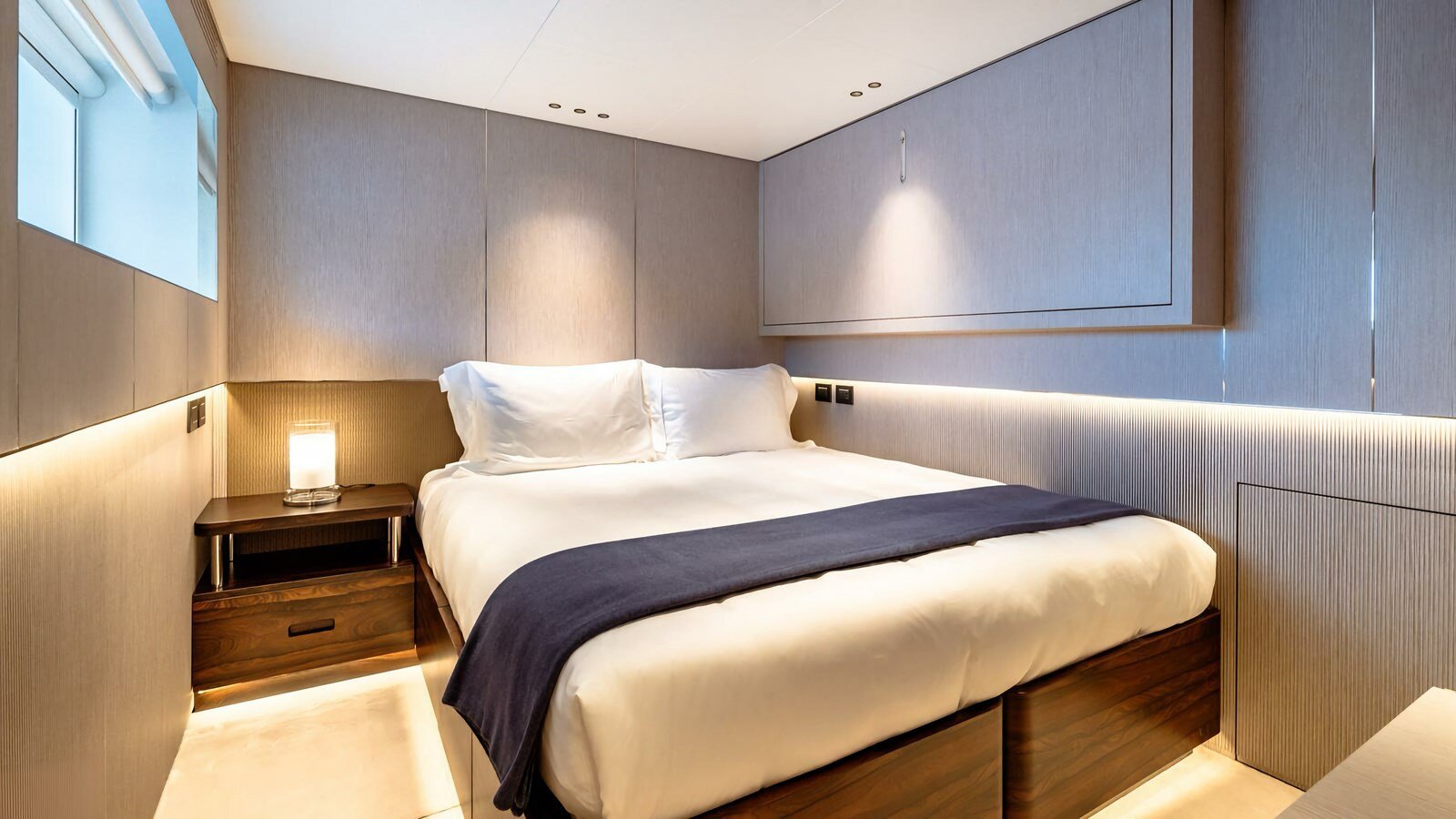 2024-benetti-133-11-4d0220