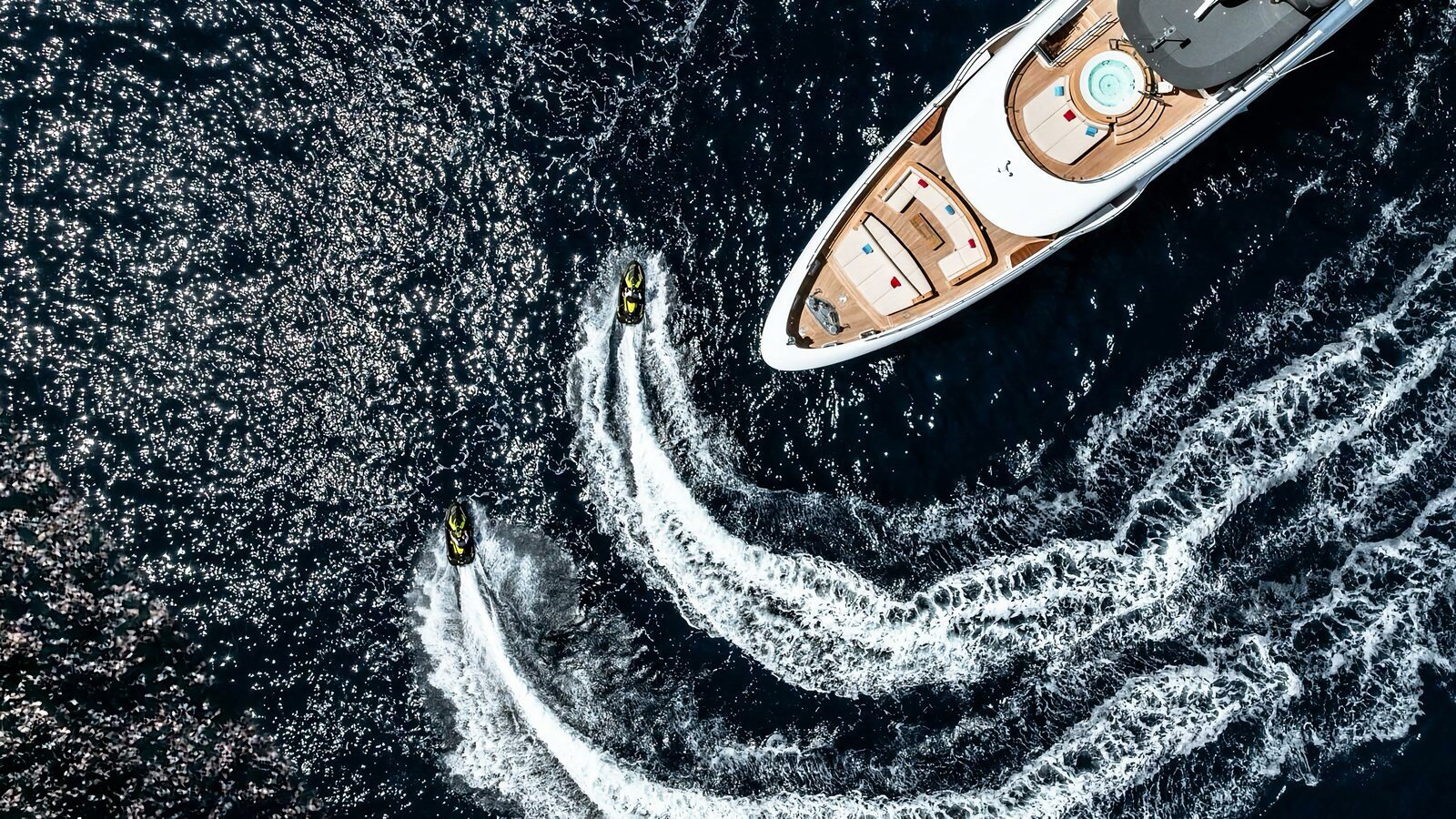 2024-benetti-133-11-4d0220