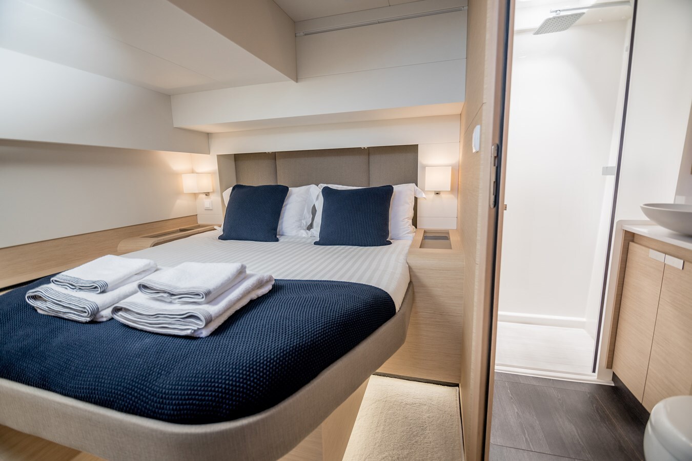 2024 FOUNTAINE PAJOT 64' 8