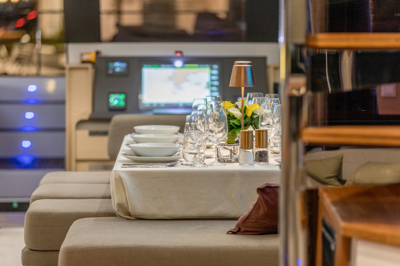 2024 FOUNTAINE PAJOT 64' 8