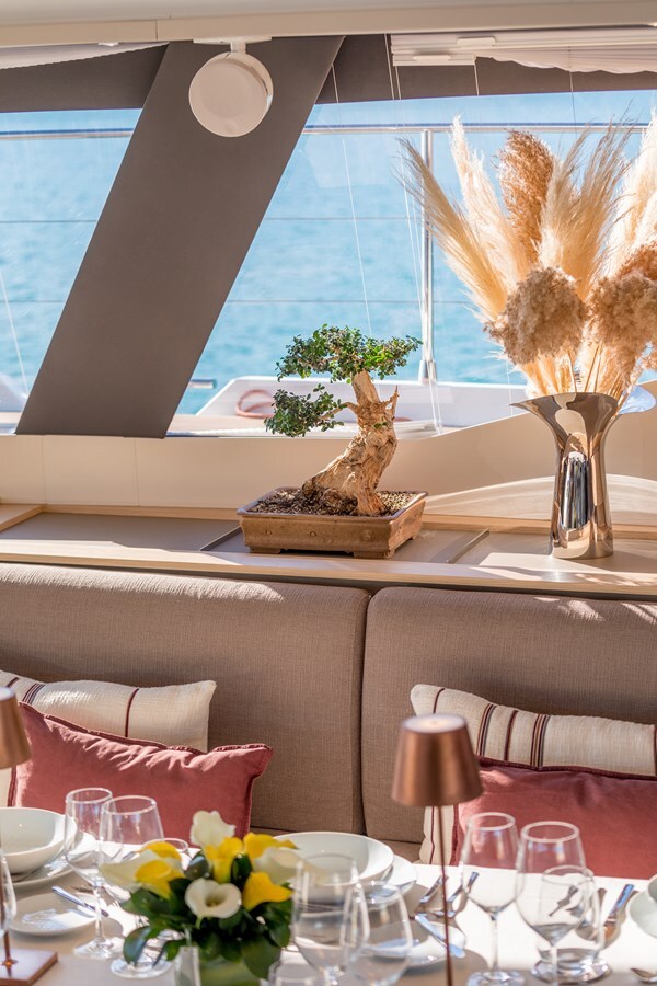 2024 FOUNTAINE PAJOT 64' 8