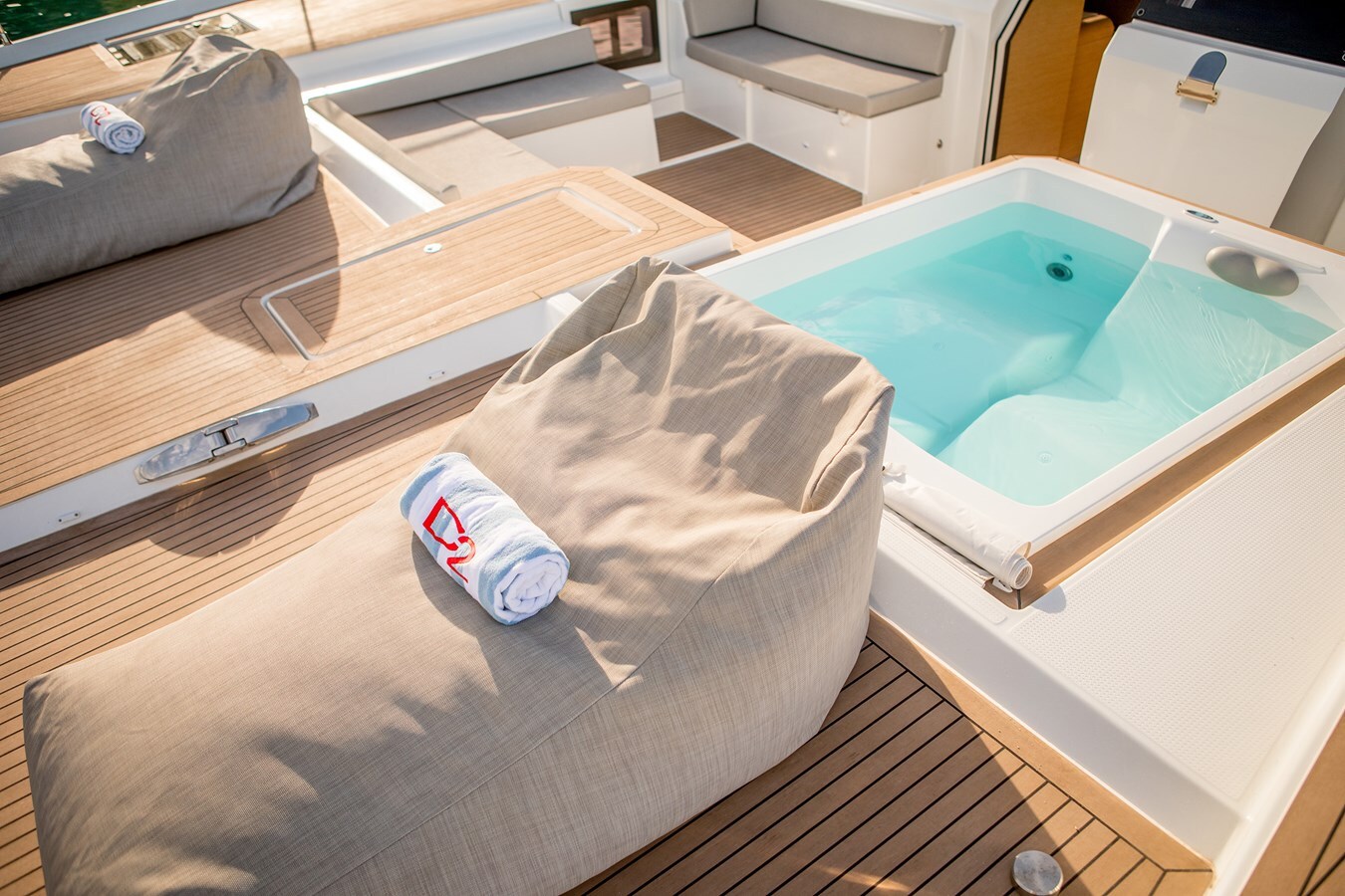 2024 FOUNTAINE PAJOT 64' 8