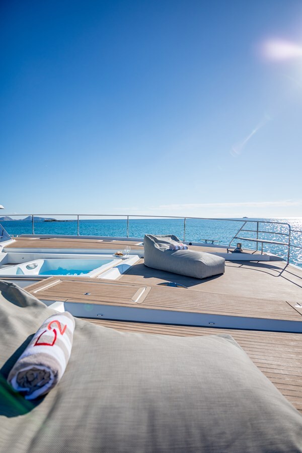 2024 FOUNTAINE PAJOT 64' 8