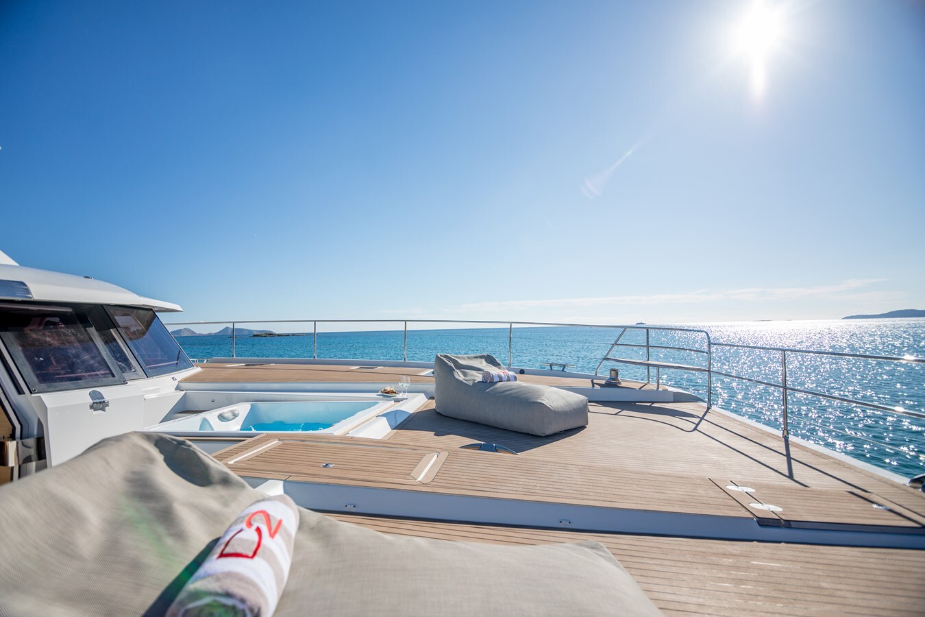 2024 FOUNTAINE PAJOT 64' 8