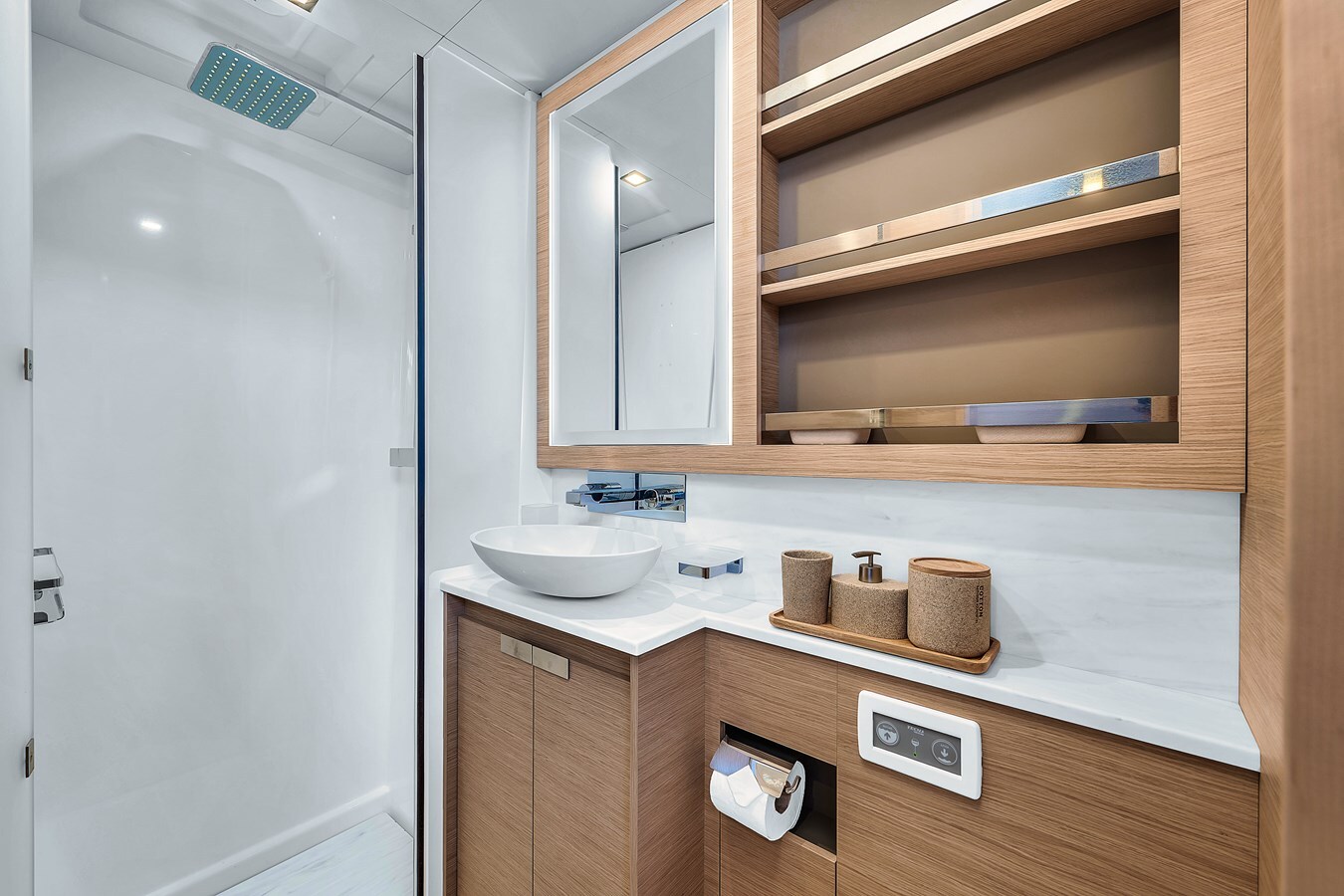 2024 FOUNTAINE PAJOT 67' 4