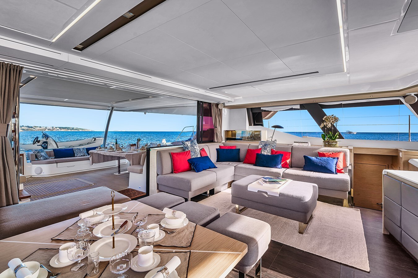 2024 FOUNTAINE PAJOT 67' 4