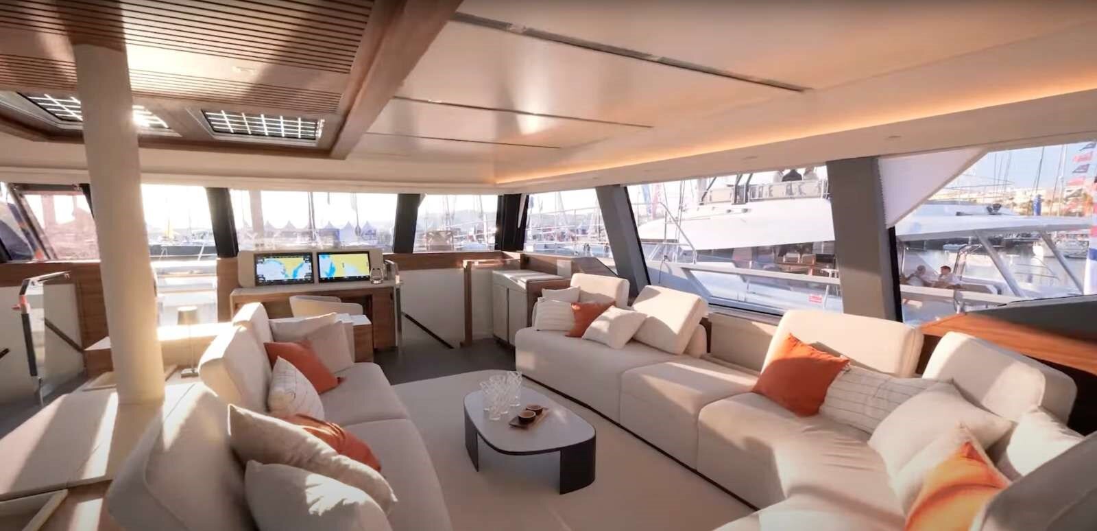 2024-fountaine-pajot-80-4eba2e