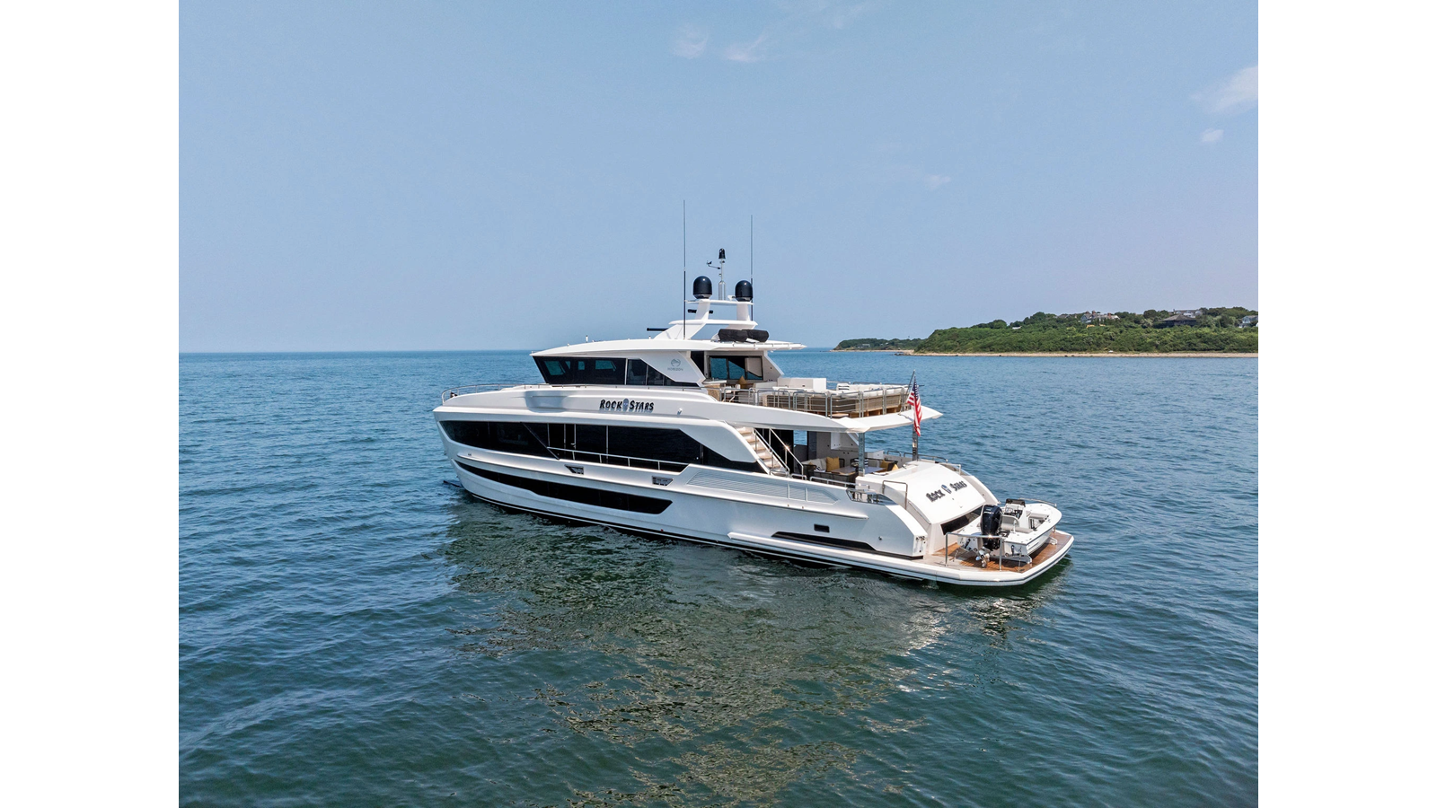 2024-horizon-yacht-90-9fe3b1