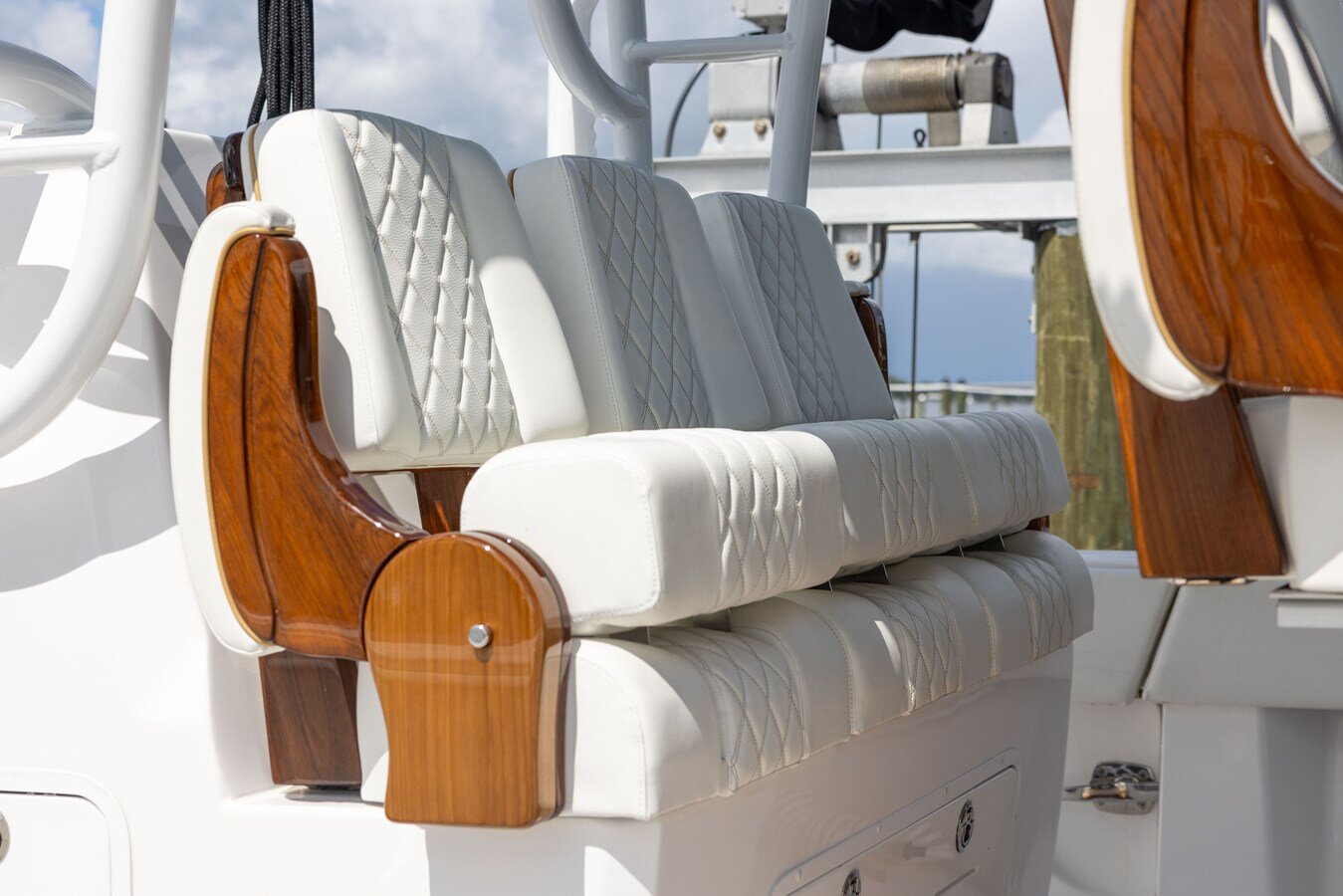 2024-invincible-boats-42-9-c20931