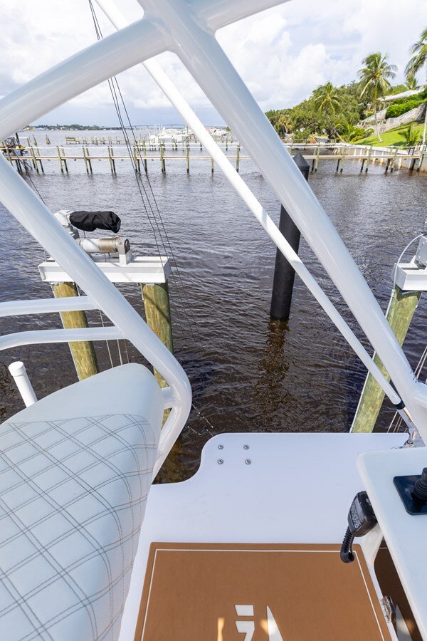 2024-invincible-boats-42-9-c20931