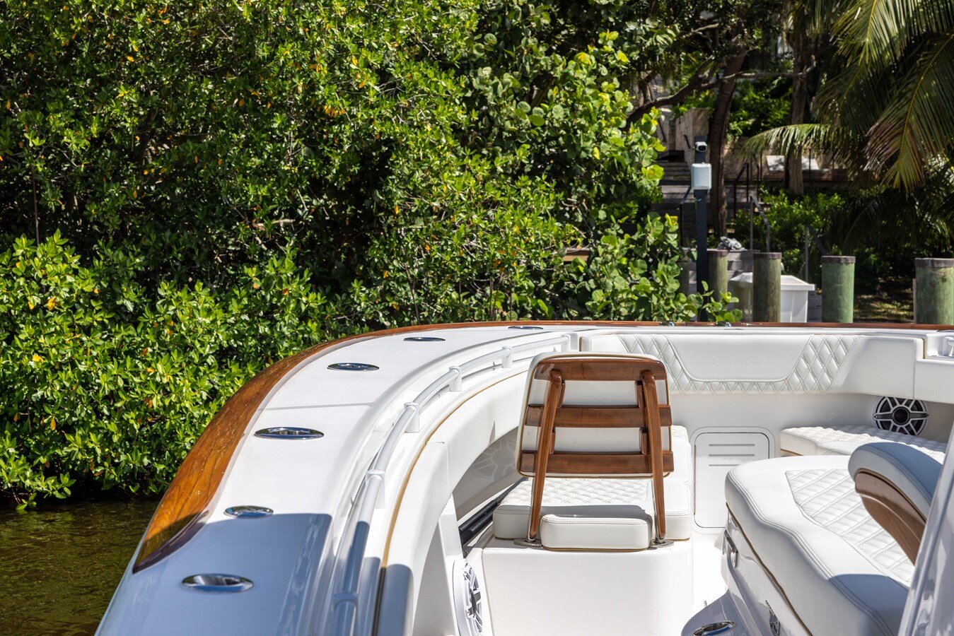 2024-invincible-boats-42-9-c20931