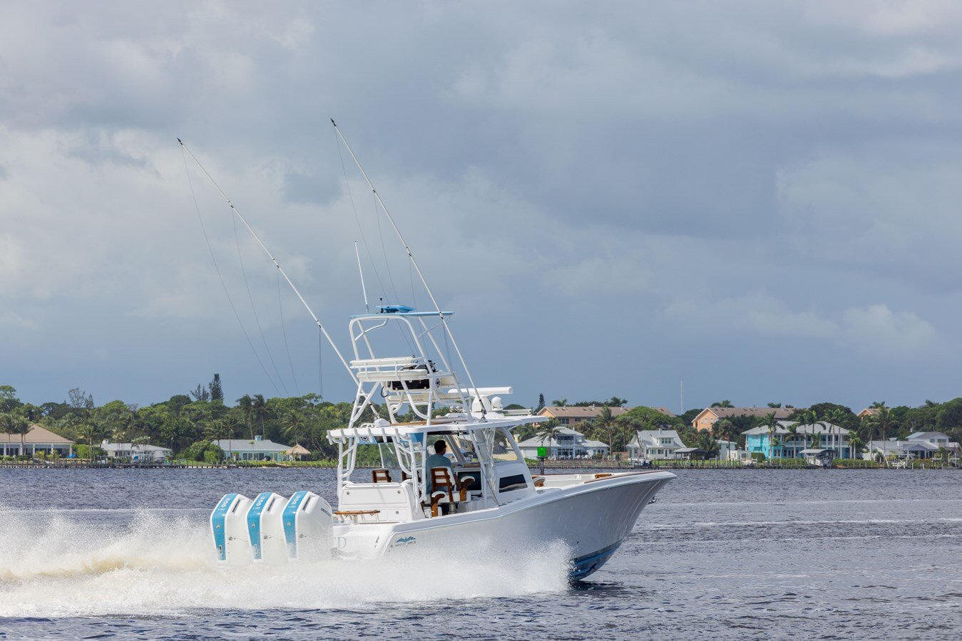 2024-invincible-boats-42-9-c20931