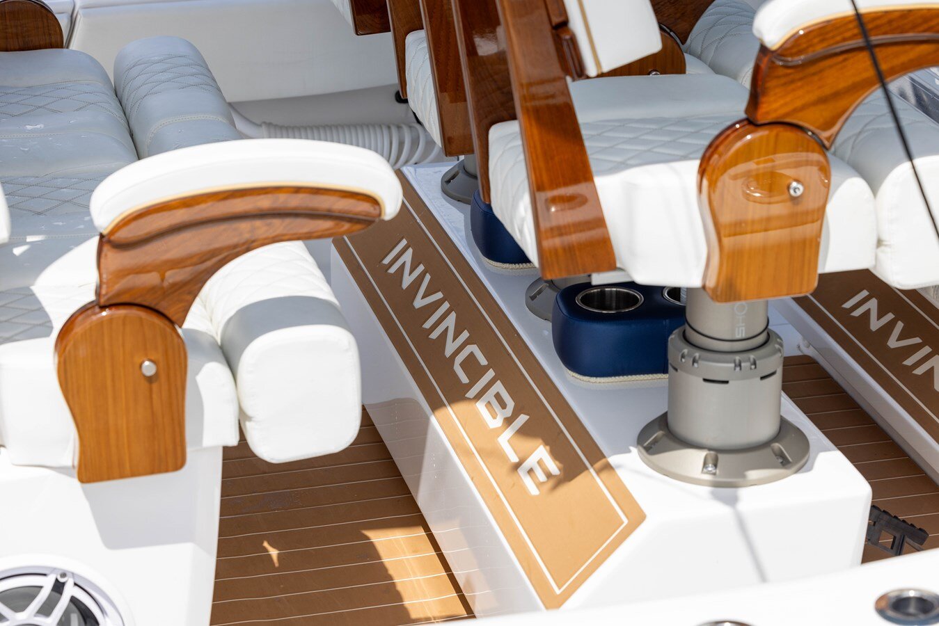 2024-invincible-boats-42-9-c20931