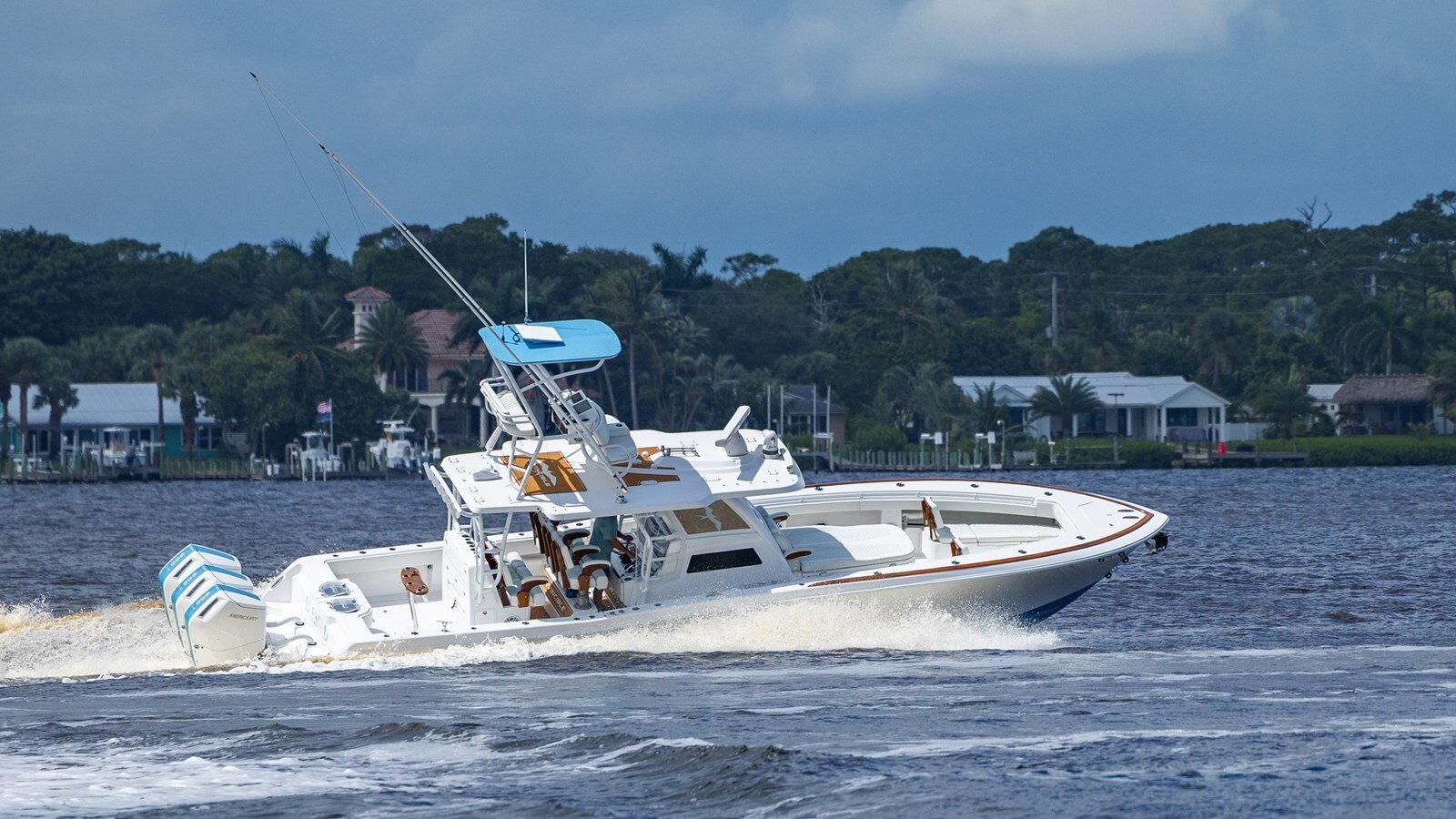 2024-invincible-boats-42-9-c20931