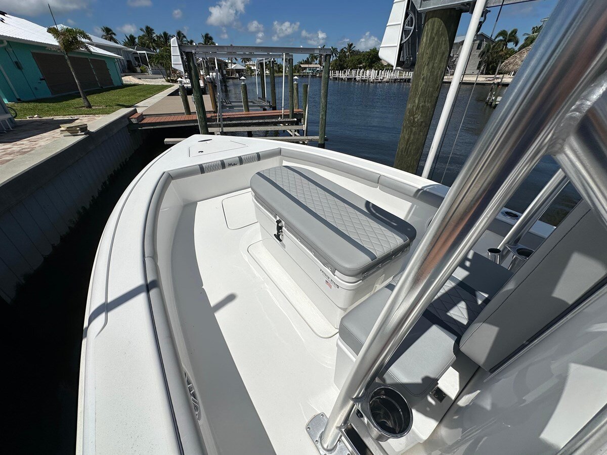 2024-lake-bay-24-680eb9