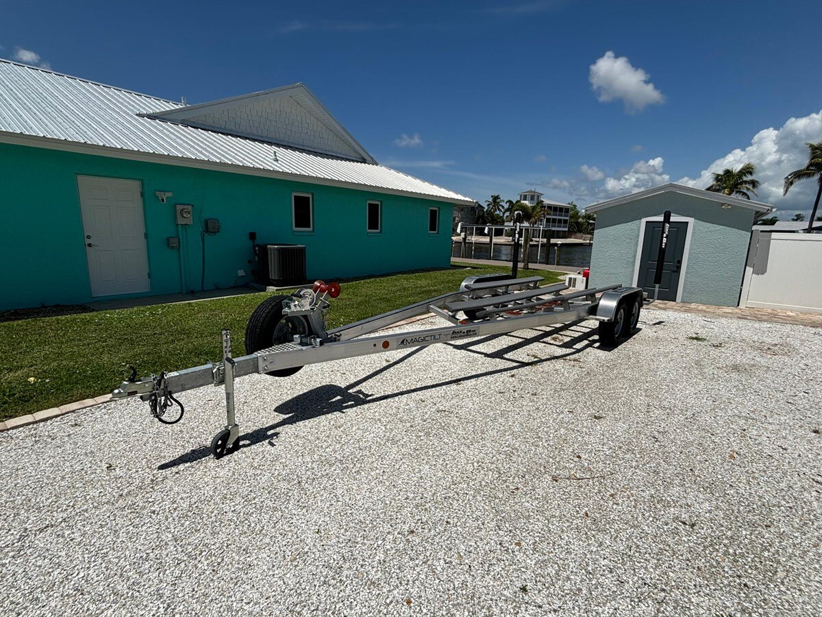 2024-lake-bay-24-680eb9