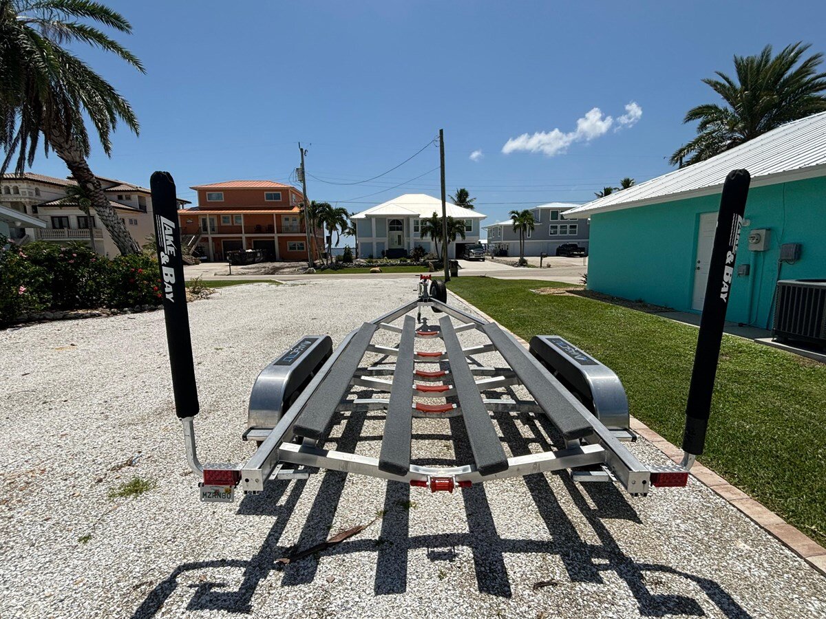 2024-lake-bay-24-680eb9