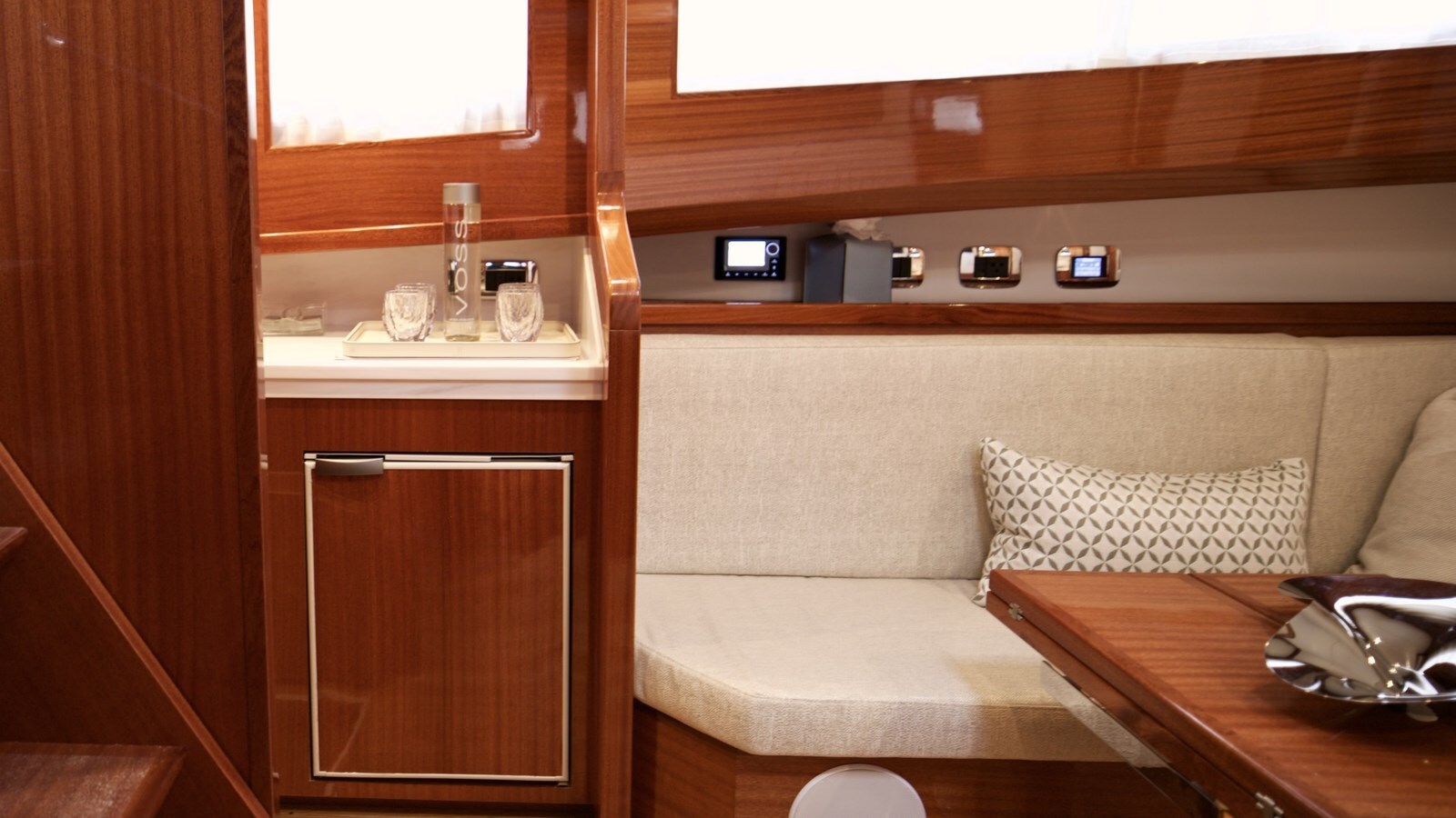 2024-lancia-aprea-52-99346a