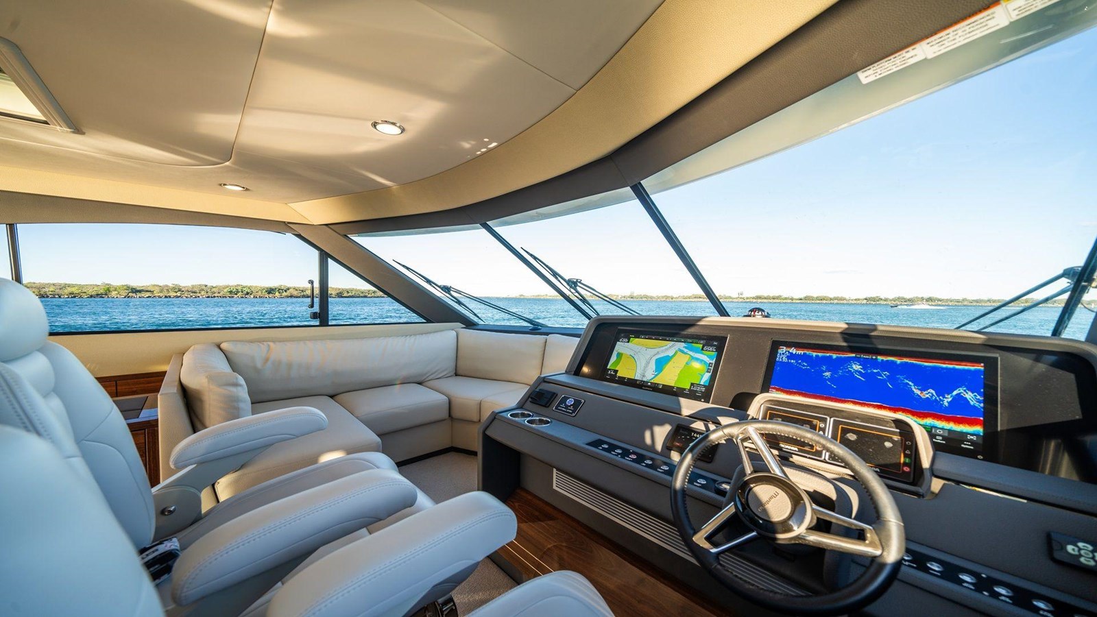 2024-maritimo-65-4-887bb1