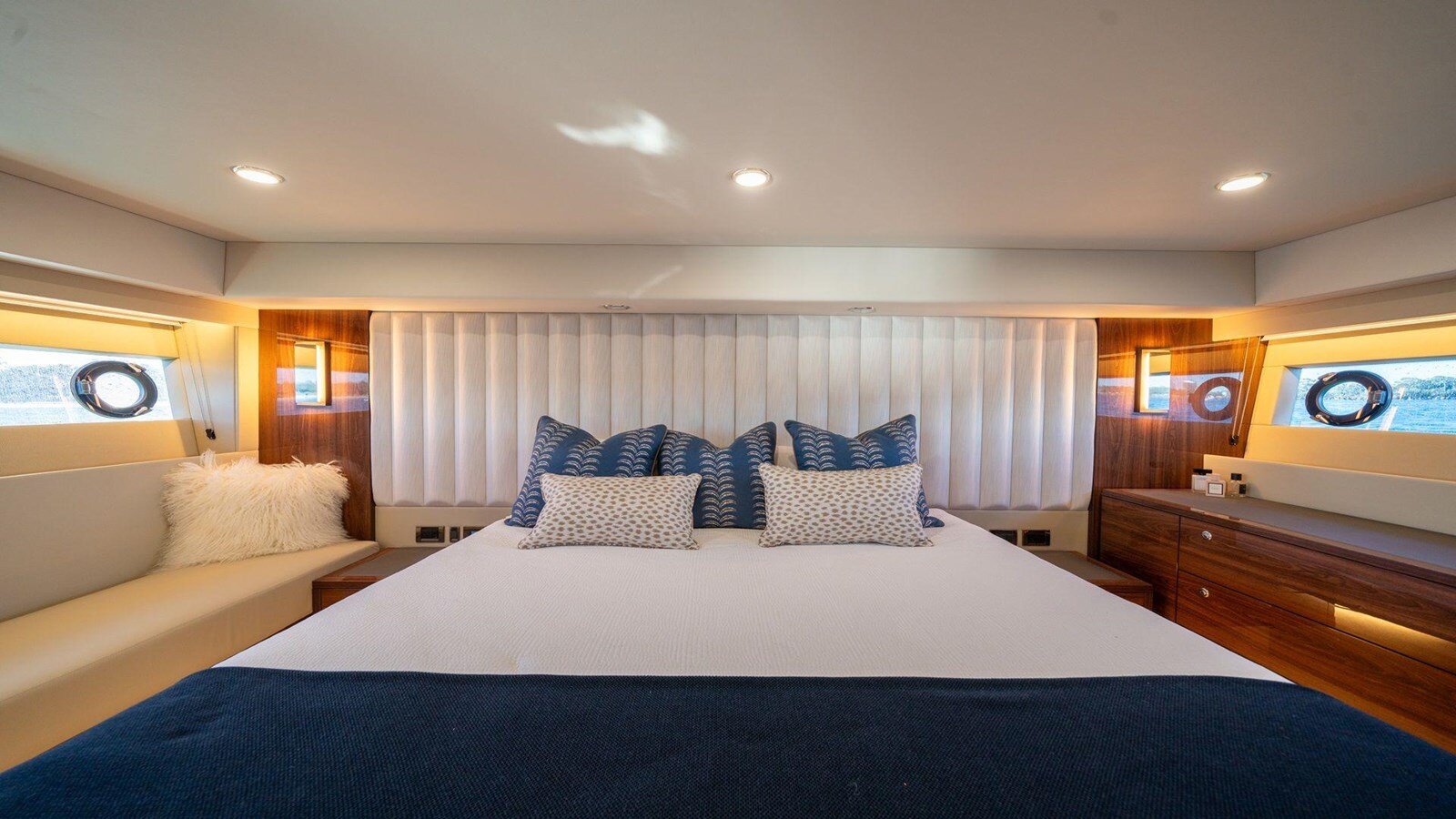 2024-maritimo-65-4-887bb1