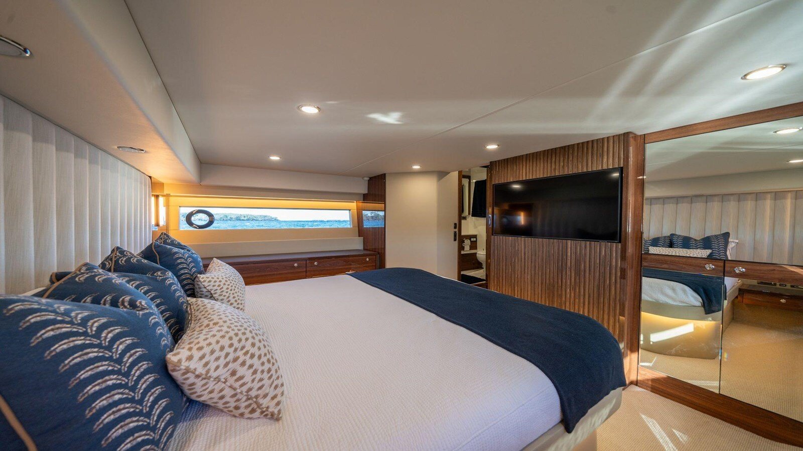 2024-maritimo-65-4-887bb1