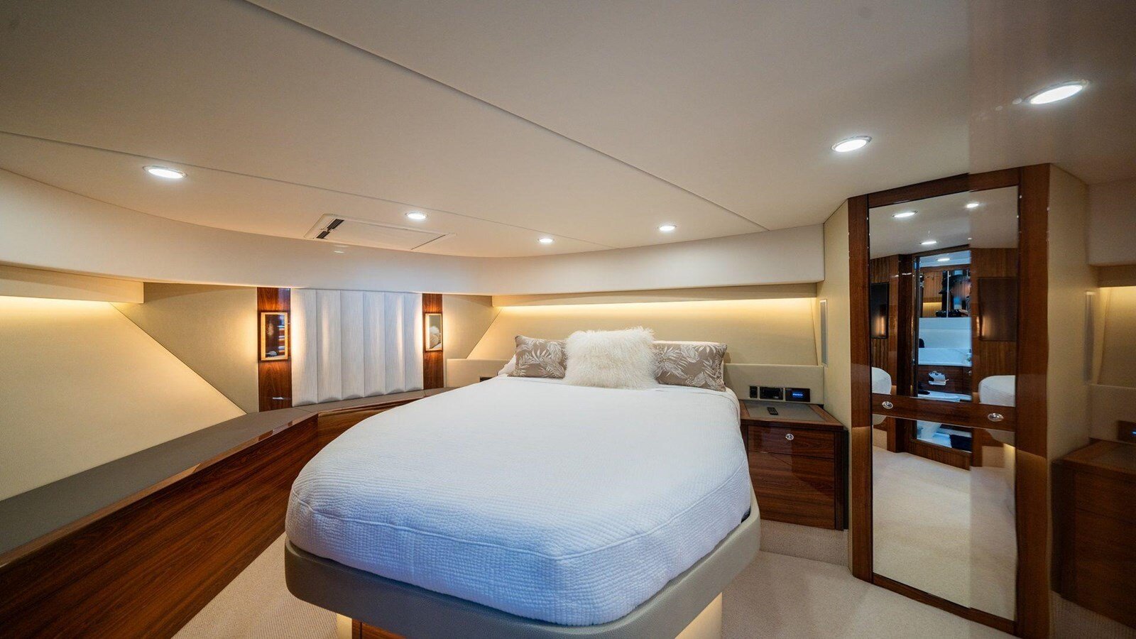 2024-maritimo-65-4-887bb1