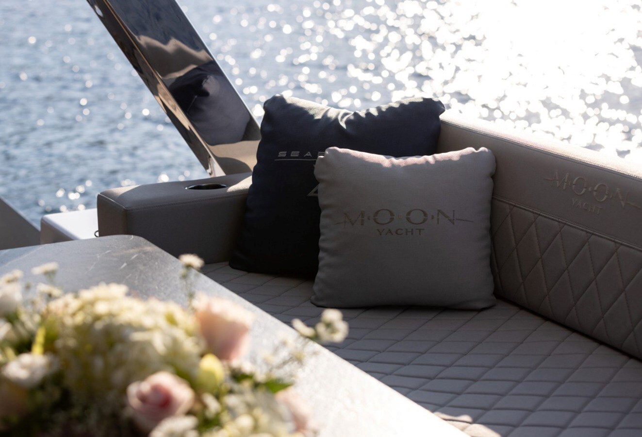 2024 MOON YACHTS 60' 1