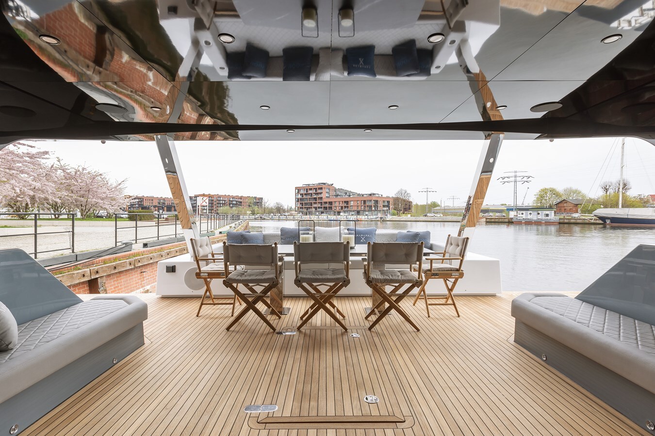 2024 MOON YACHTS 60' 1