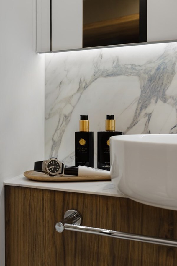 2024-moon-yachts-63-5-723175