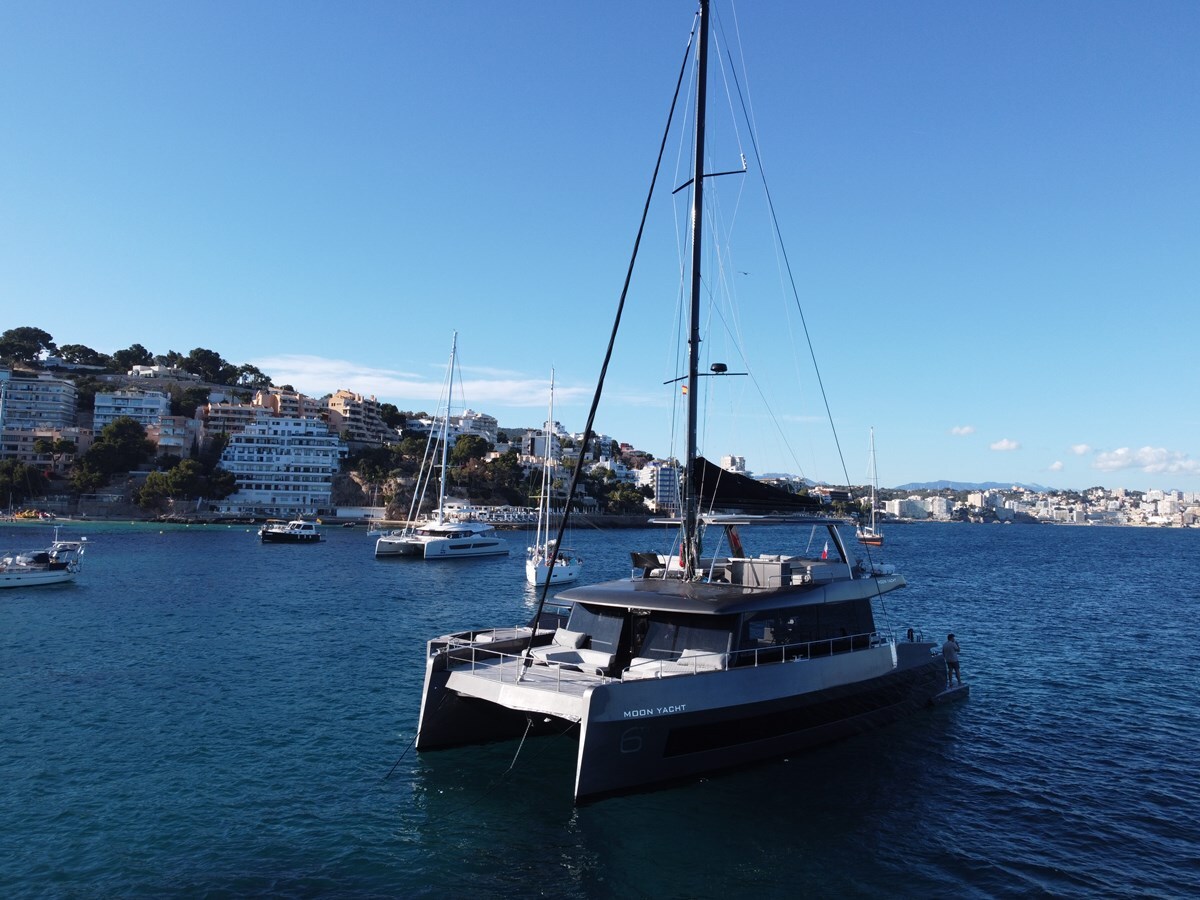 2024-moon-yachts-63-5-94f356