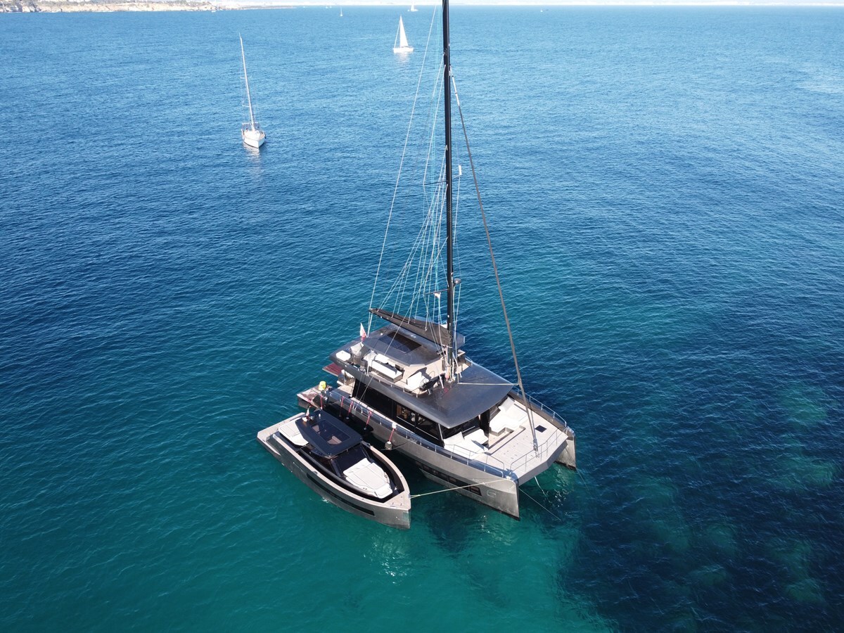 2024-moon-yachts-63-5-94f356