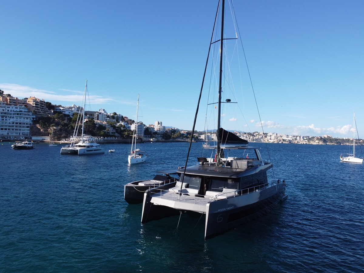 2024-moon-yachts-63-5-94f356