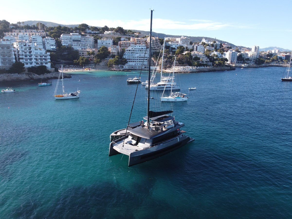 2024-moon-yachts-63-5-94f356