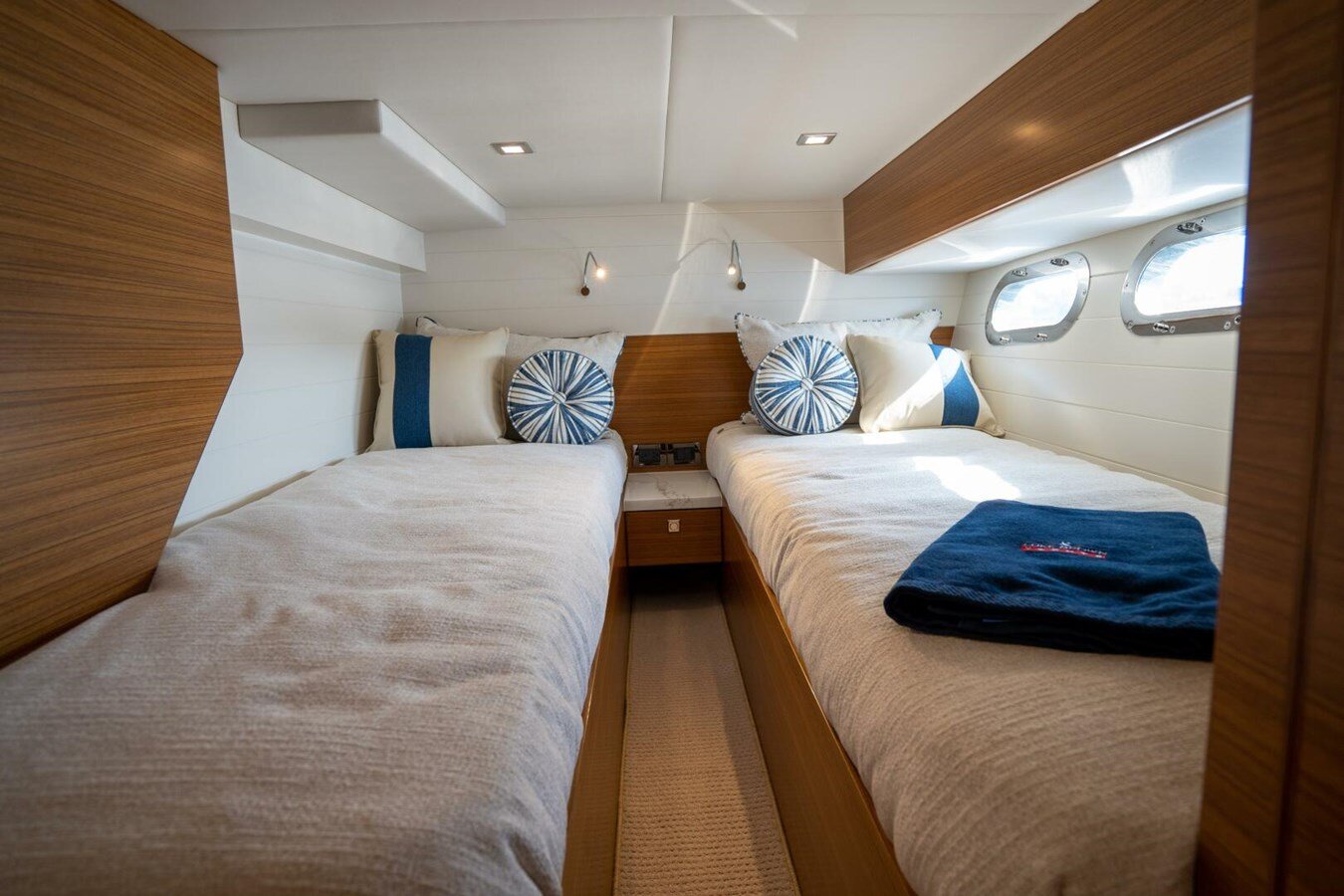 2024-outback-yachts-56-3-c41cd9