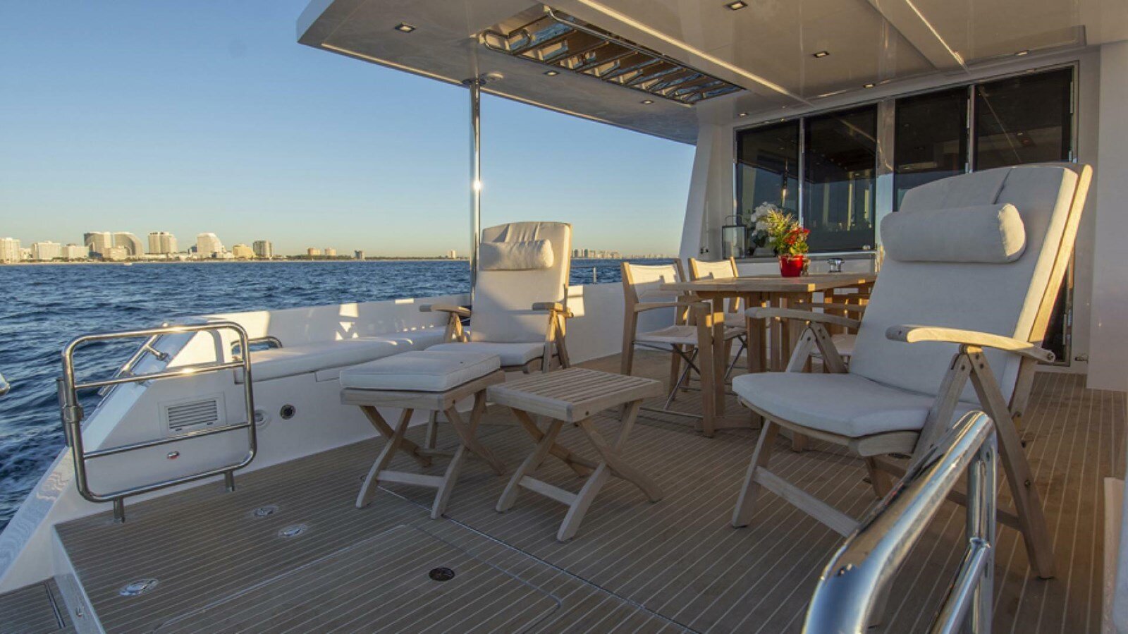 2024-outback-yachts-56-3-c41cd9