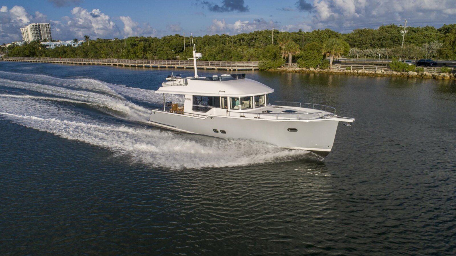 2024-outback-yachts-56-3-c41cd9