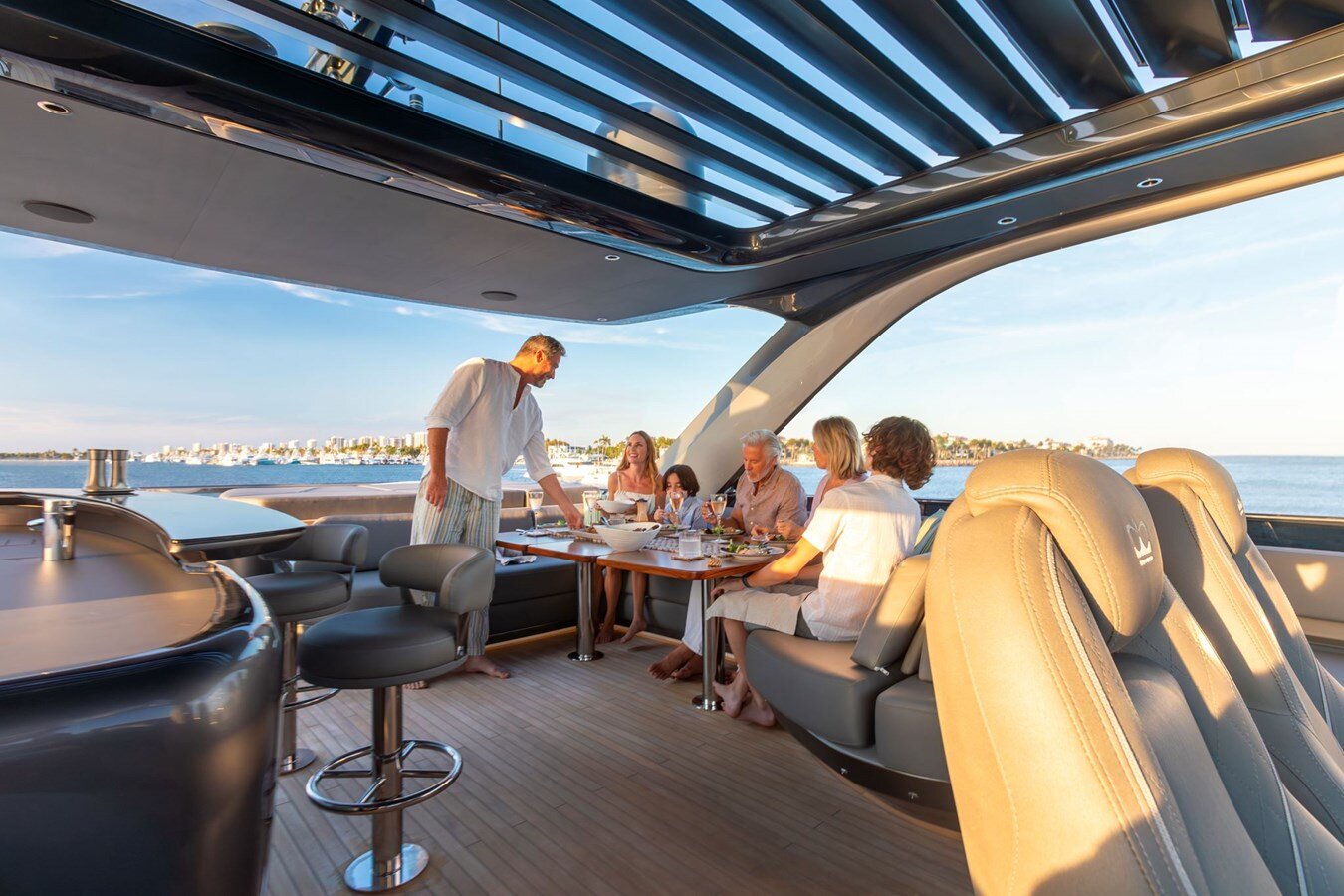 2024-princess-yachts-86-2-7f63b8