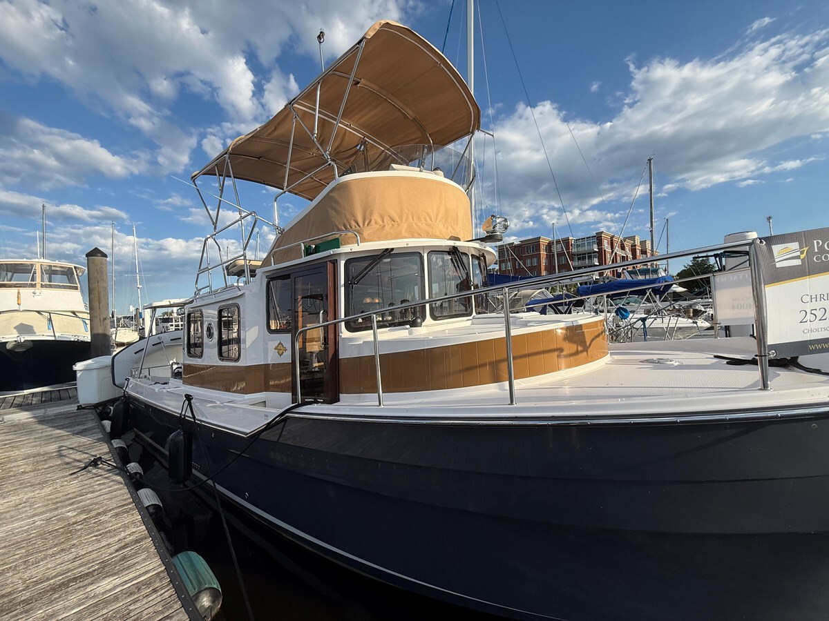 2024-ranger-tugs-34-10-5a63af