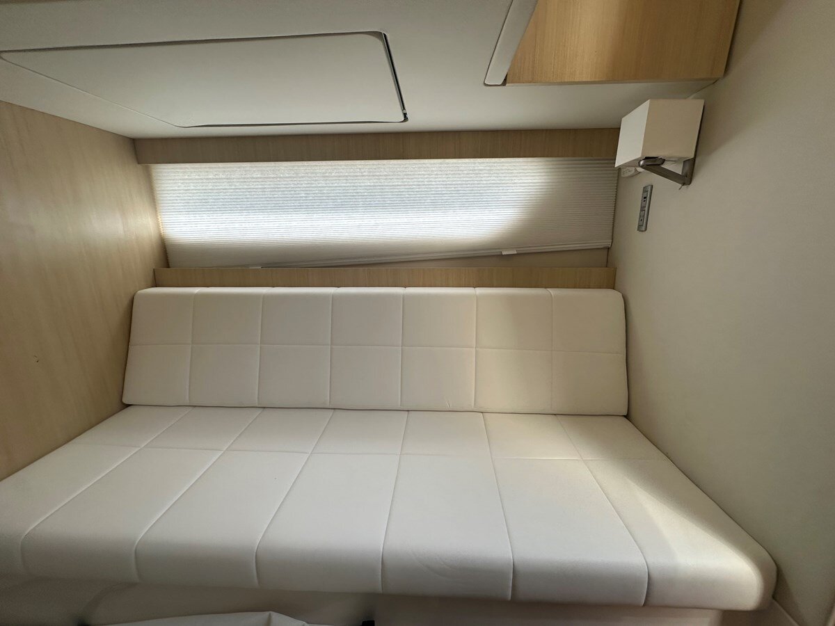 2024-regal-42-2-b2e9ee