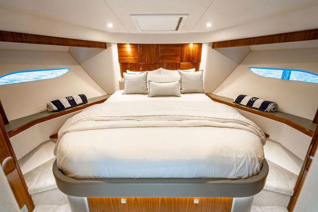 2024-riviera-australia-60-1-dac90f