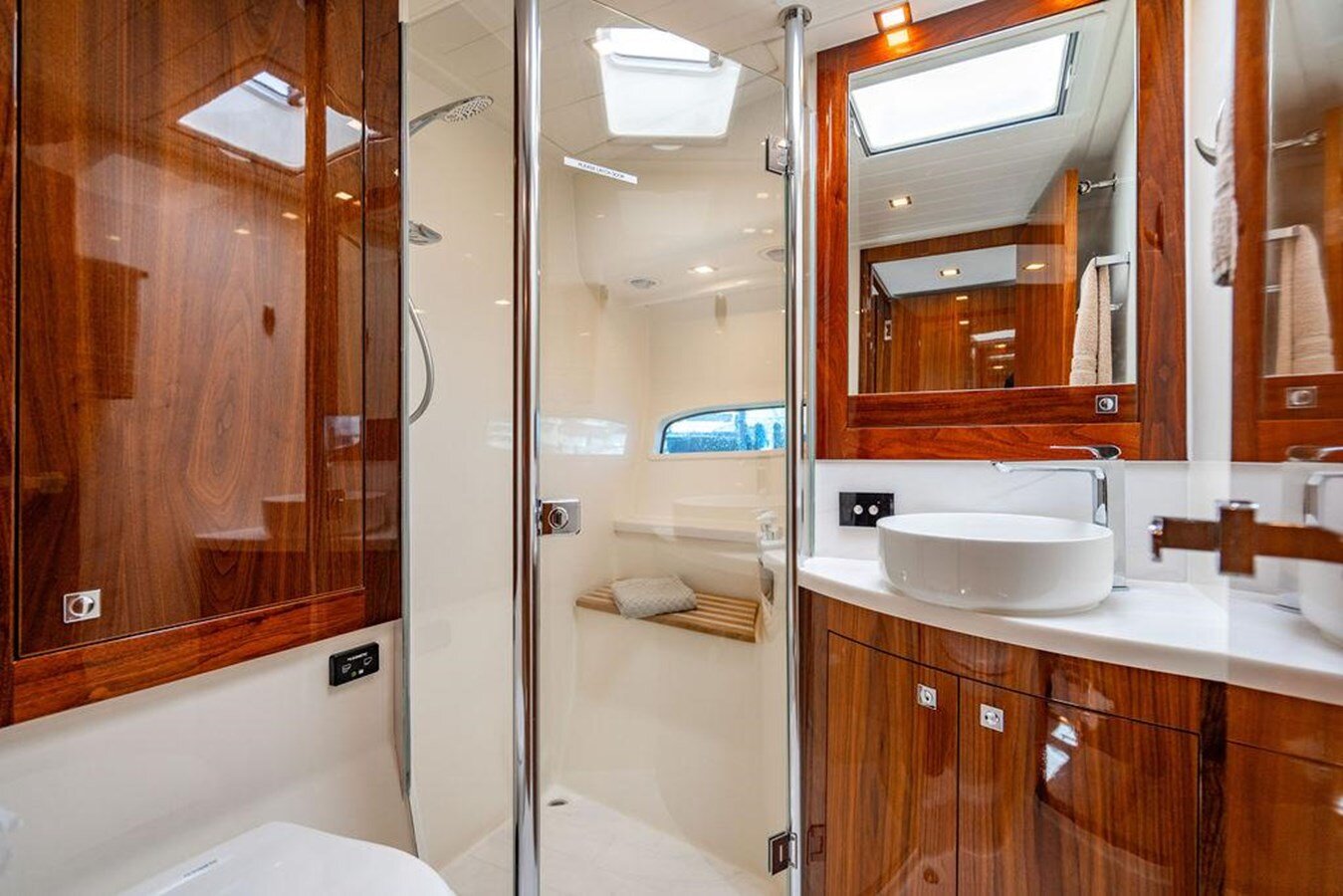 2024-riviera-australia-60-1-dac90f