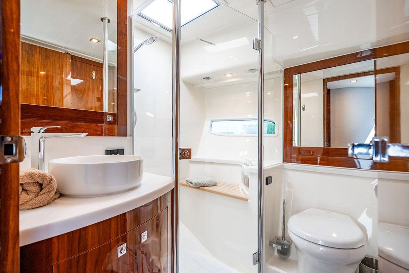 2024-riviera-australia-60-1-dac90f