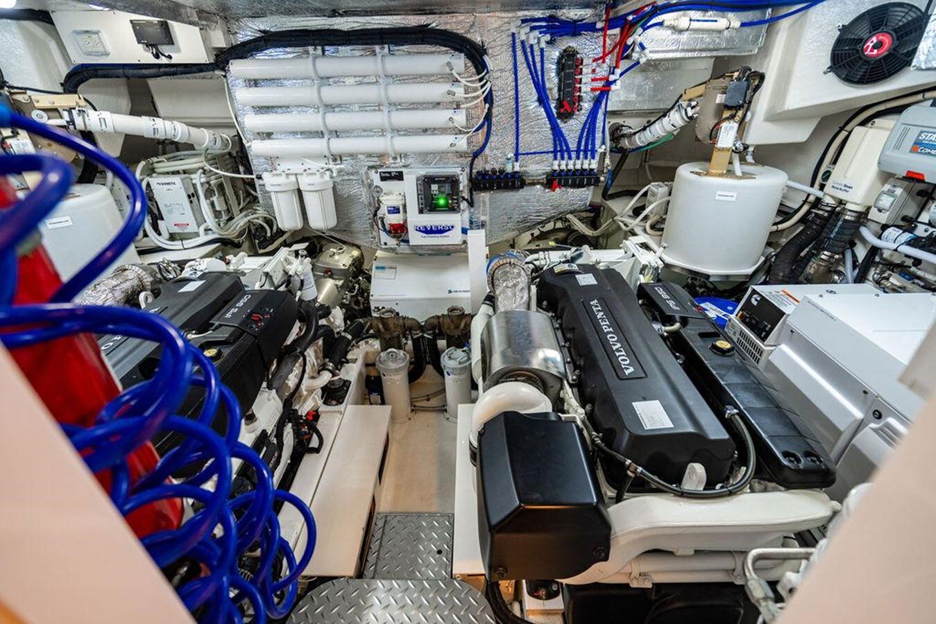 2024-riviera-australia-60-1-dac90f