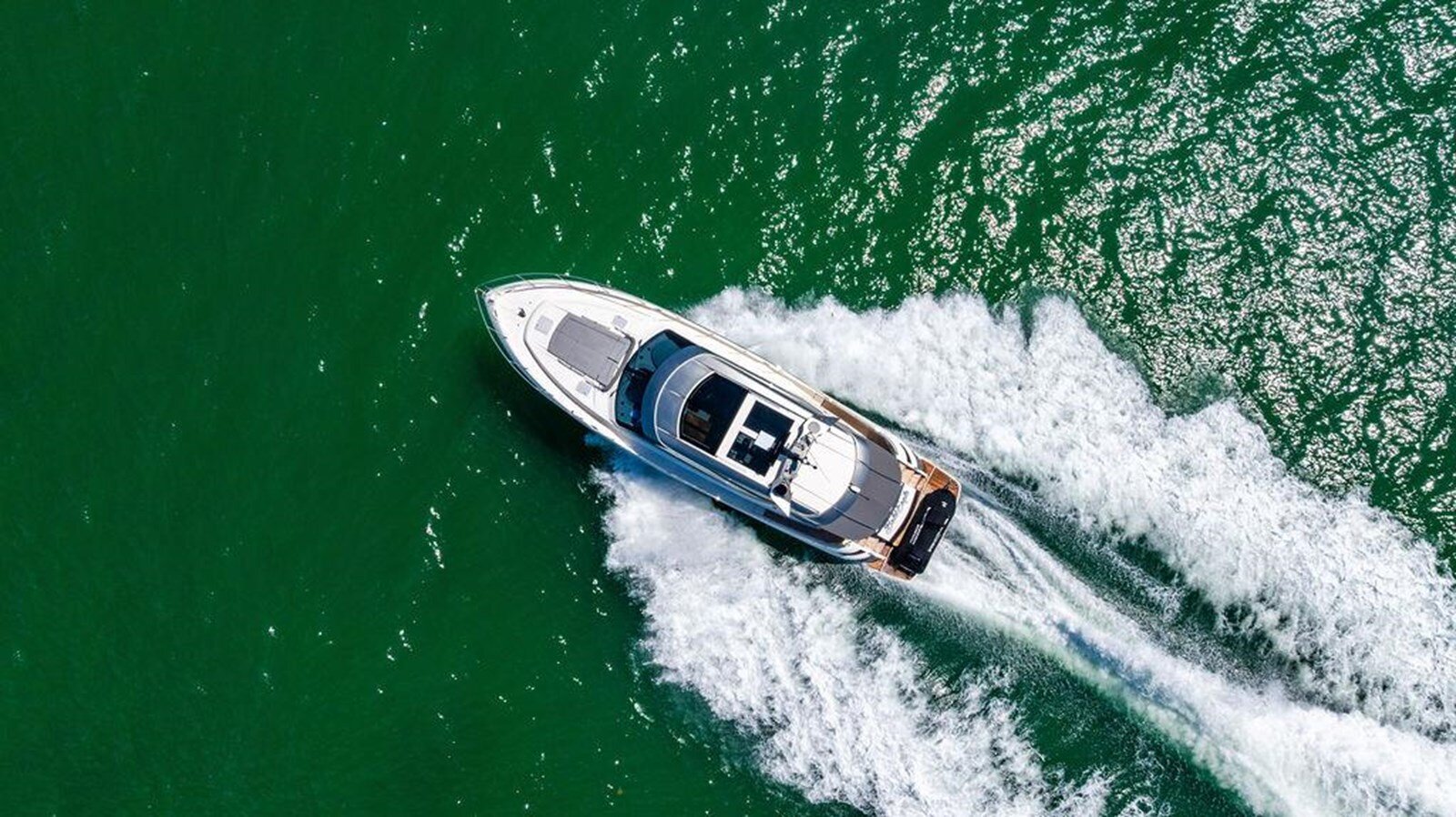 2024-riviera-australia-60-1-dac90f